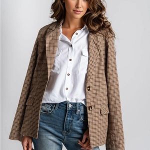 NWT akaiv blazer